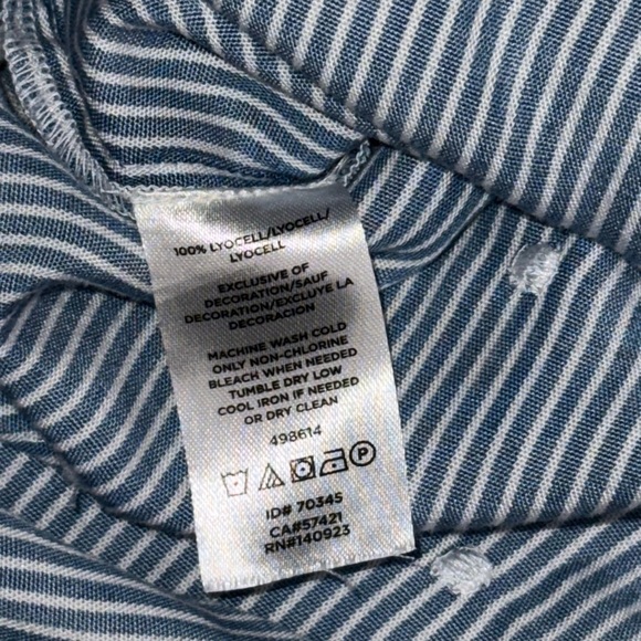 LOFT • Embroidered Dot Striped Poplin Button Down - Picture 8 of 9